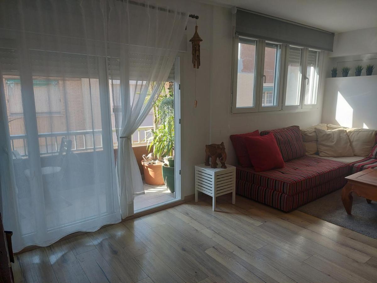 Family Apartment Andrea Alaquas Exterior photo