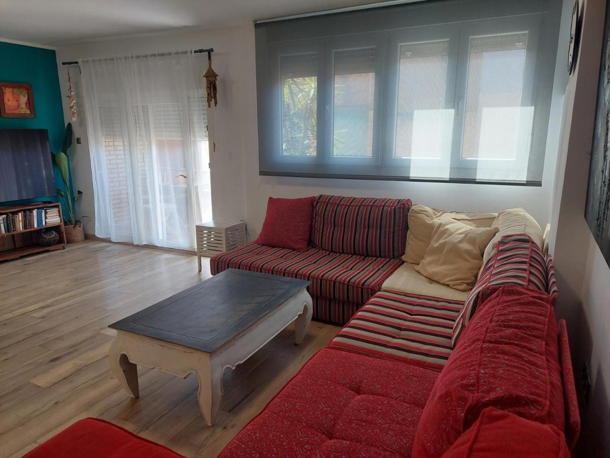 Family Apartment Andrea Alaquas Exterior photo